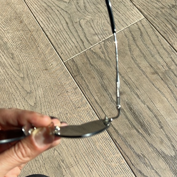 Authentic LouLou silver heart sunglasses by YSL. - Picture 2 of 3